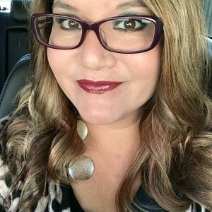 Meet your Posher, Cassie